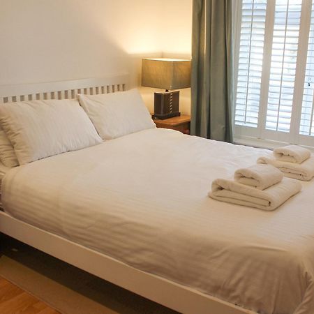 Cindy'S Retreat Villa Hope Cove Bagian luar foto